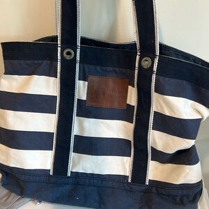 Abercrombie & Fitch Tote